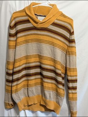 Sun + Stone Men's Yellow and Beige Striped Turtleneck Sweater